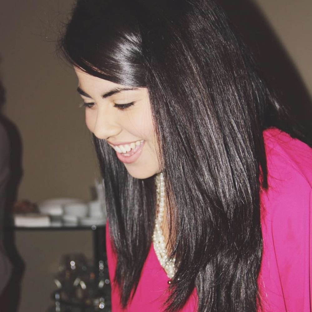 Meet your Posher, Lorena